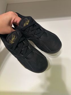 Boys shoes