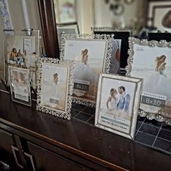 Brand New Picture Frame Bundle 18×24in Frame Free W Purchase 