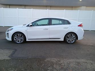 2018 Hyundai Ioniq Hybrid