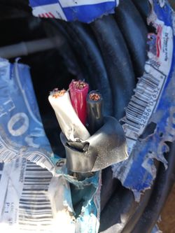 250.pies Cable .2.12.. End  Mor  https://offerup.com/redirect/?o=NTAuZml0 Heavy duty  