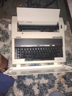 Brother Correctronic 340 Typewriter 
