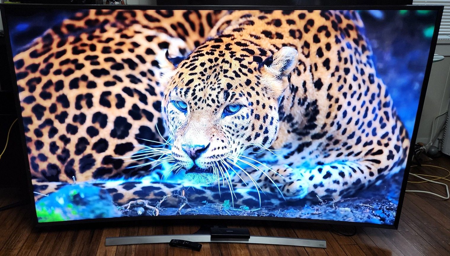 78" Curved 4k UHD Smart 3D TV 2015