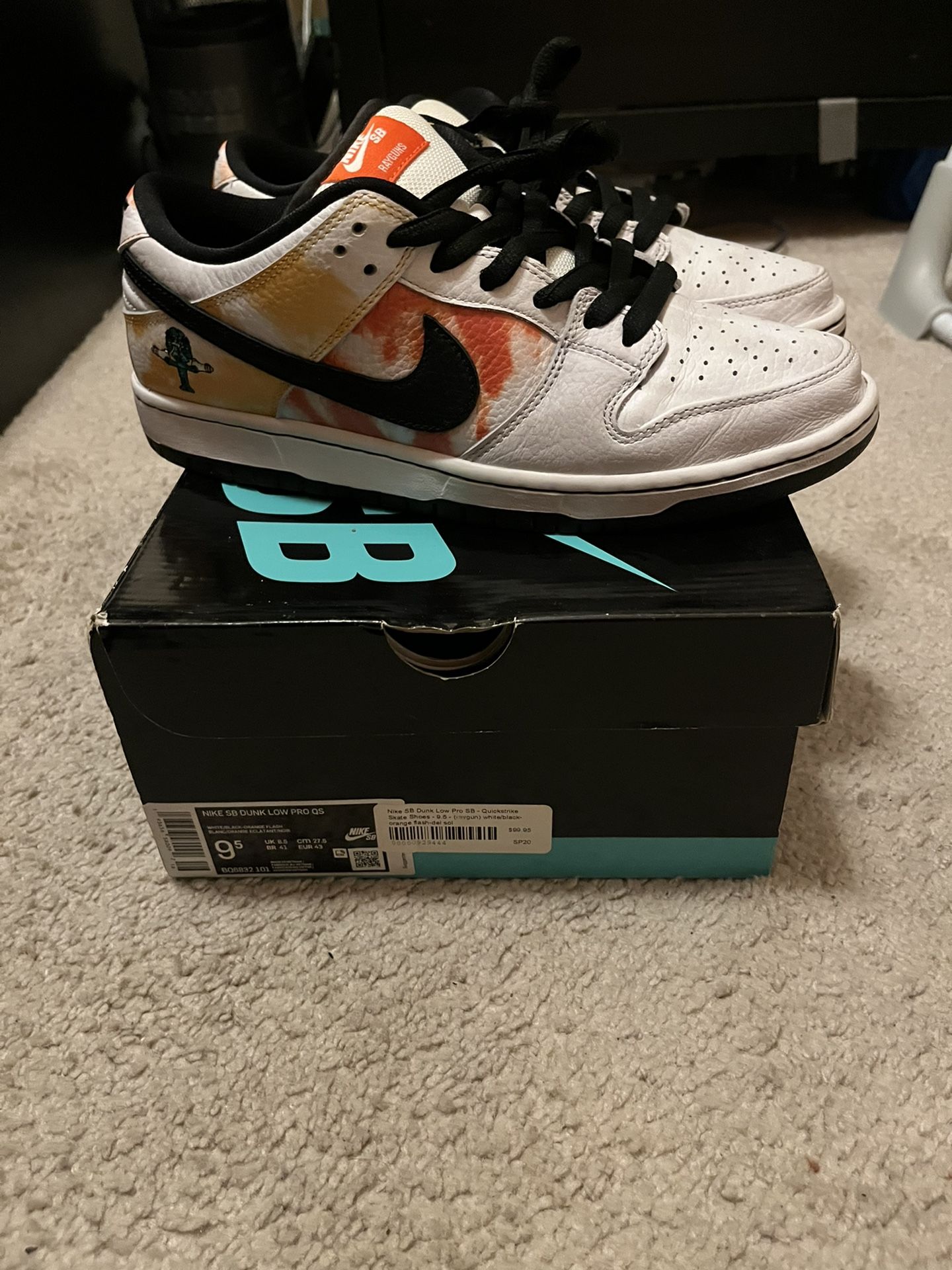 Jordan’s Nike Sb Size 8.5/9