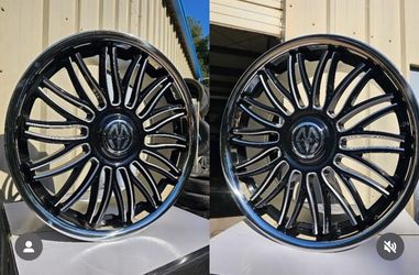 22 INCH MASSIVE WHEELS 928 With FLOATING CAPS