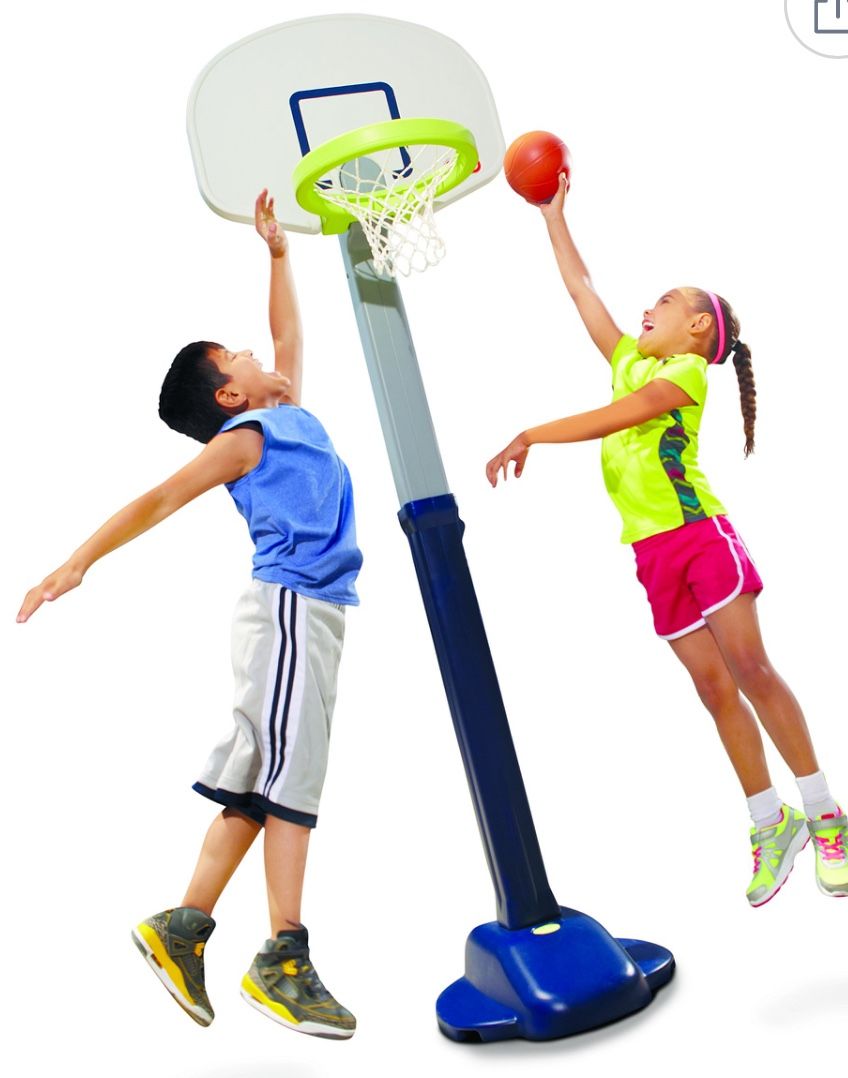 Little Tykes Basketball Set