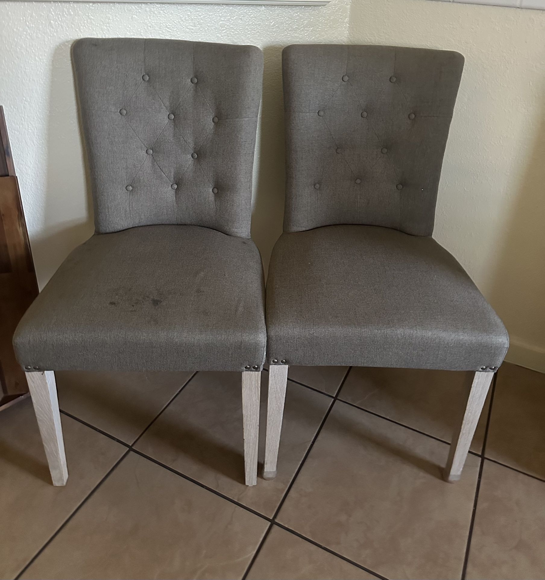 2 Dinning Chairs