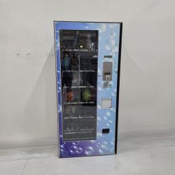 Vending machine laundry