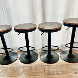 High stool (Set of 4)