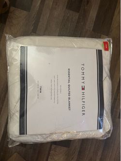 Essential quilted blanket - Twin