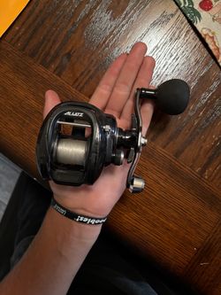 PISCIFUN 300 bait caster