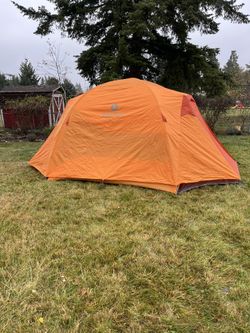 Marmot 6 Person Limstone Tent