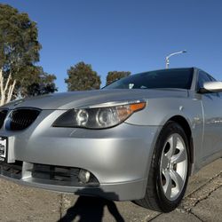 2004 BMW 530i