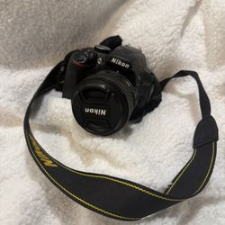 Nikon 3400 