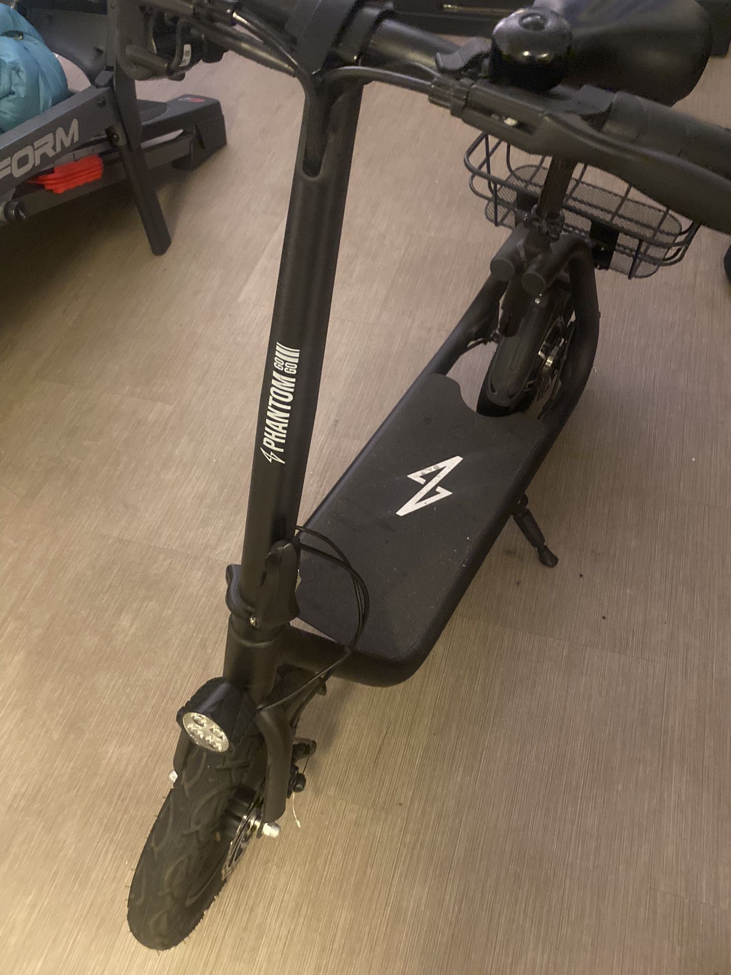 Phantomgogo R1 Electric Scooter