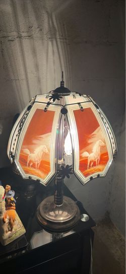 Ok lighting touch lamp White Mustang