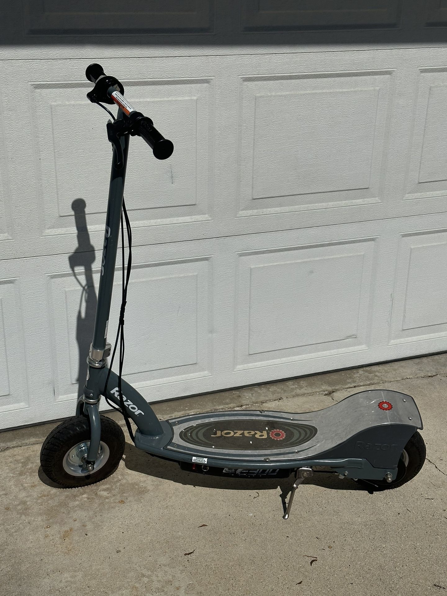 Razor Electric scooter E300