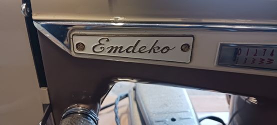 Vintage Emdeko Zig Zag J-A21 Sewing Machine Made in Japan