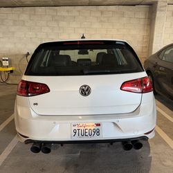 2016 Volkswagen Golf R