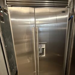 42” Sub Zero Built In Stainless Steel Refrigerator 