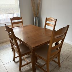Solid wood dining