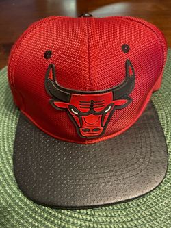 Chicago bulls hat snap back red hat bulls hat