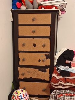 Dresser