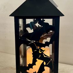 Halloween Bat Lantern W/Gaux Pillar Candle Lights Up Clear Brand New 