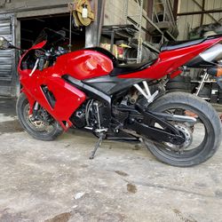 2005 Honda CBR 600