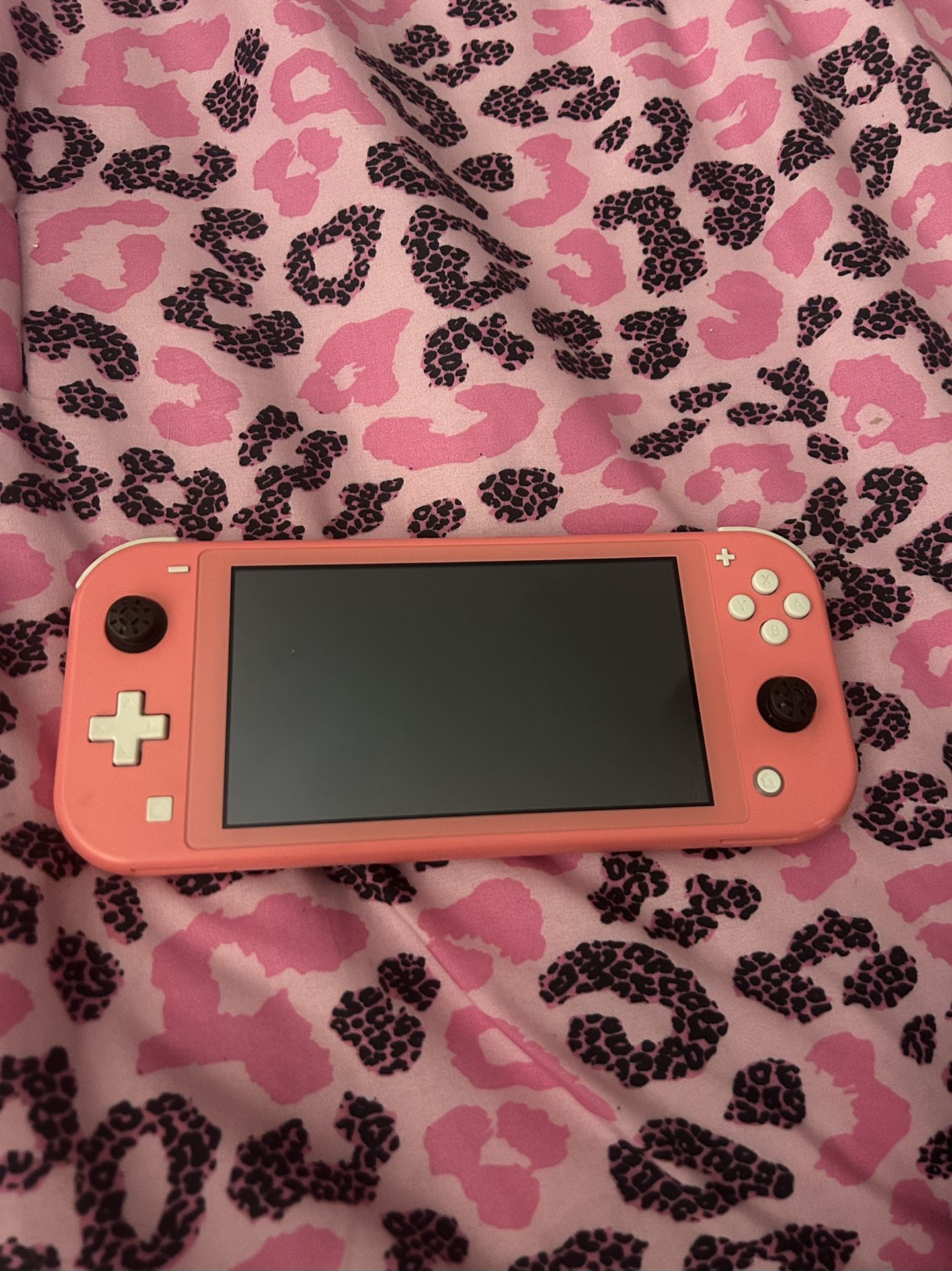 pink nintendo switch lite