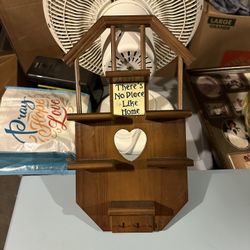 Knickknacks And Wall Decorations