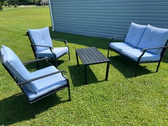 Outdoor furniture set