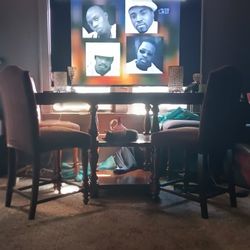 450.00 Dining Room Table All Wood W Chairs 