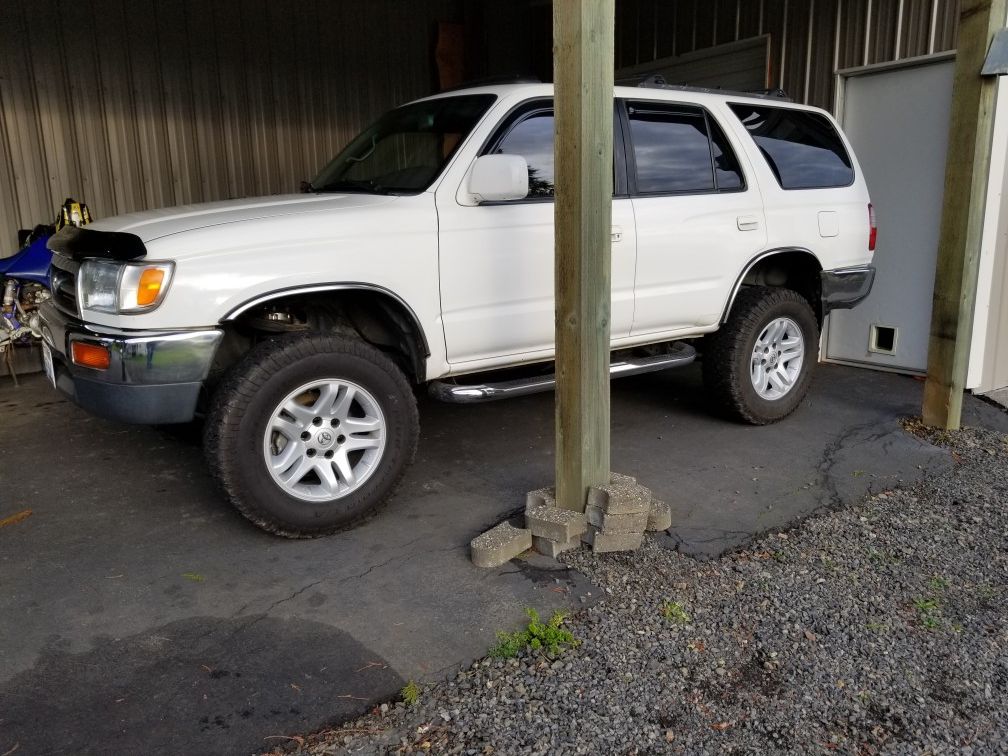 Smittybuilt nerf bars for 3rd gen 4runner for Sale in Longview, WA