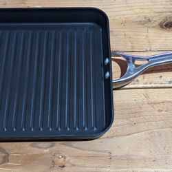 Calphalon

Calphalon Contemporary Square 11-Inch Grill Pan

