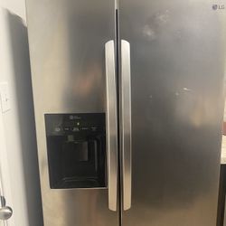 LG Refrigerator 