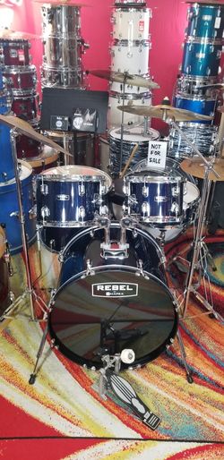 Drum Set 5pc Complete Set