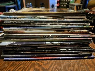 Gameinformer Lot of 32 Comics Various Issues See Photos