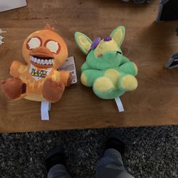 Five nights at Freddy’s plushies 