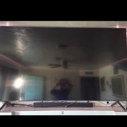 82" Samsung 4k TV (not Working)