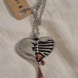 New- Silver Tone " BLEEDING HEART"  PENDANT NECKLACE- 18 IN.
