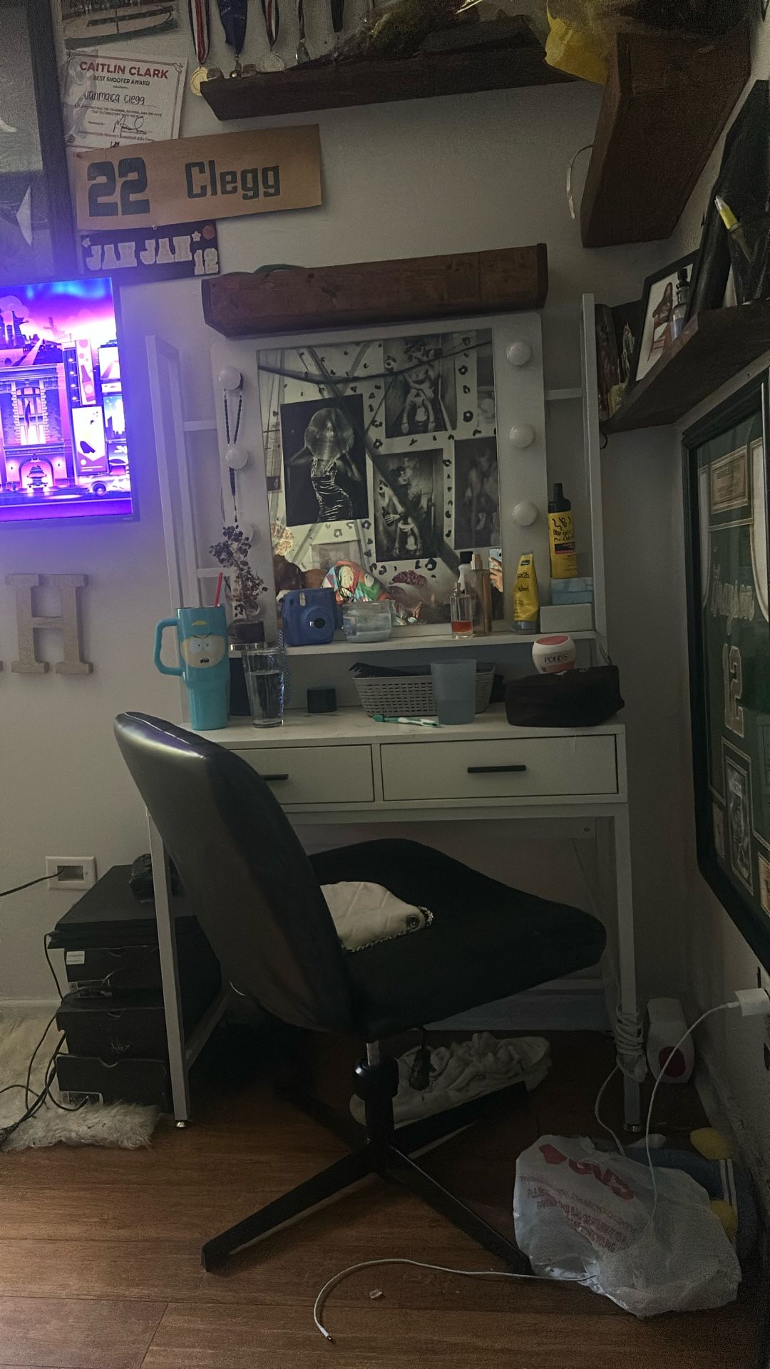 Desk