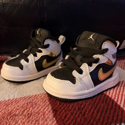 Jordan 1 Size 2c