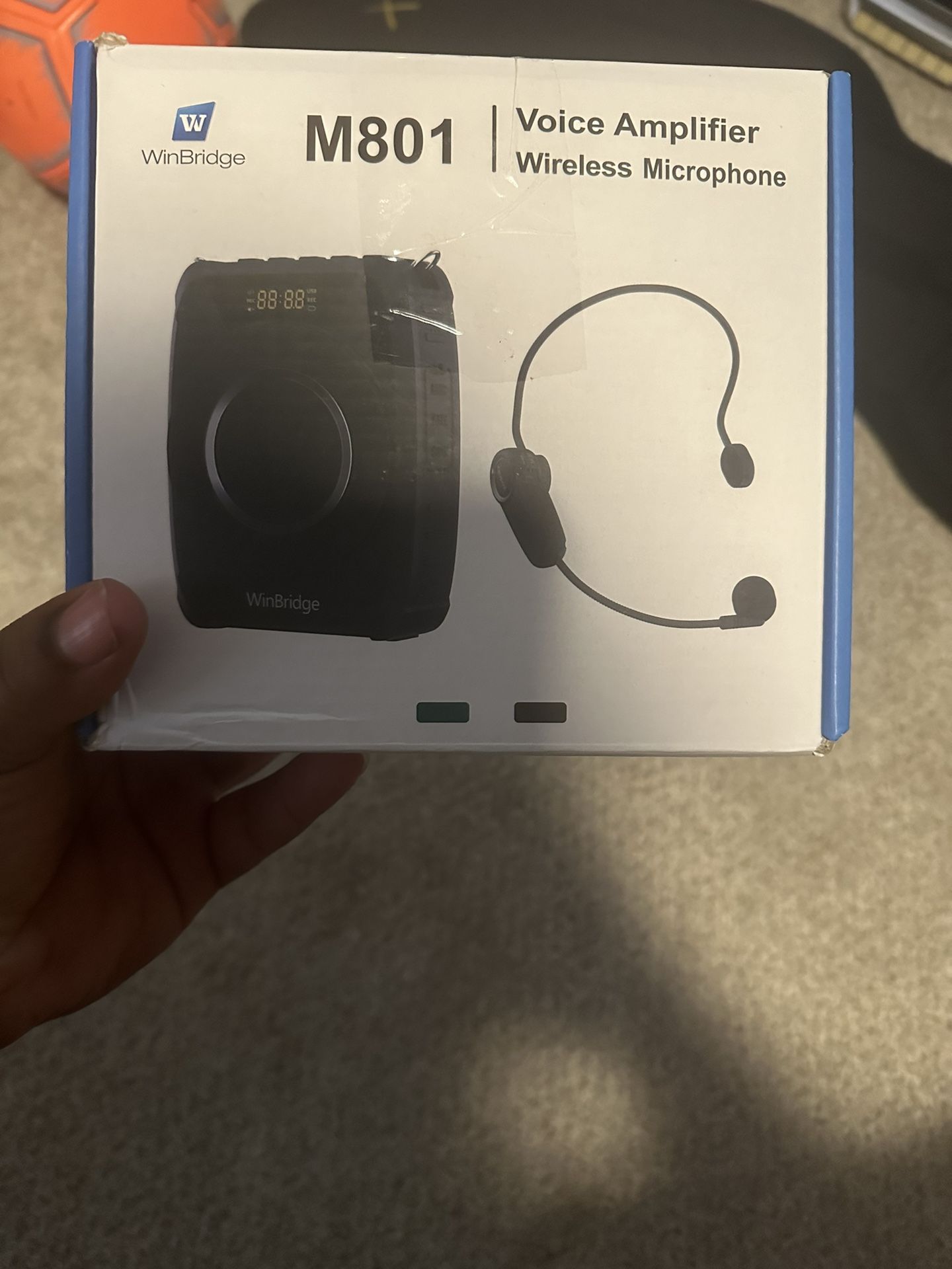 Voice Amplifier Wireless Microphone M801