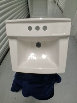 NEW NEVER BEEN USED UPGRADED "PORCELAIN"  17" × 17" "AMERICAN STANDARD" SINK WITH COMMERCIAL DRAIN ATTATCHED, GREAT BUY PRICED TO SELL!!!