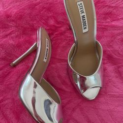 Steve Madden Silver Heels