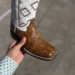 Men’s Western boot