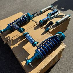 19+ GM Silverado Sierra King 2.5 Shocks Suspension Setup Mid-Travel