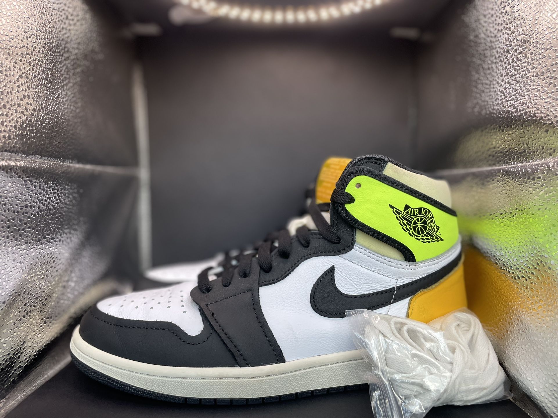 Retro 1 OG High (M-8.5)