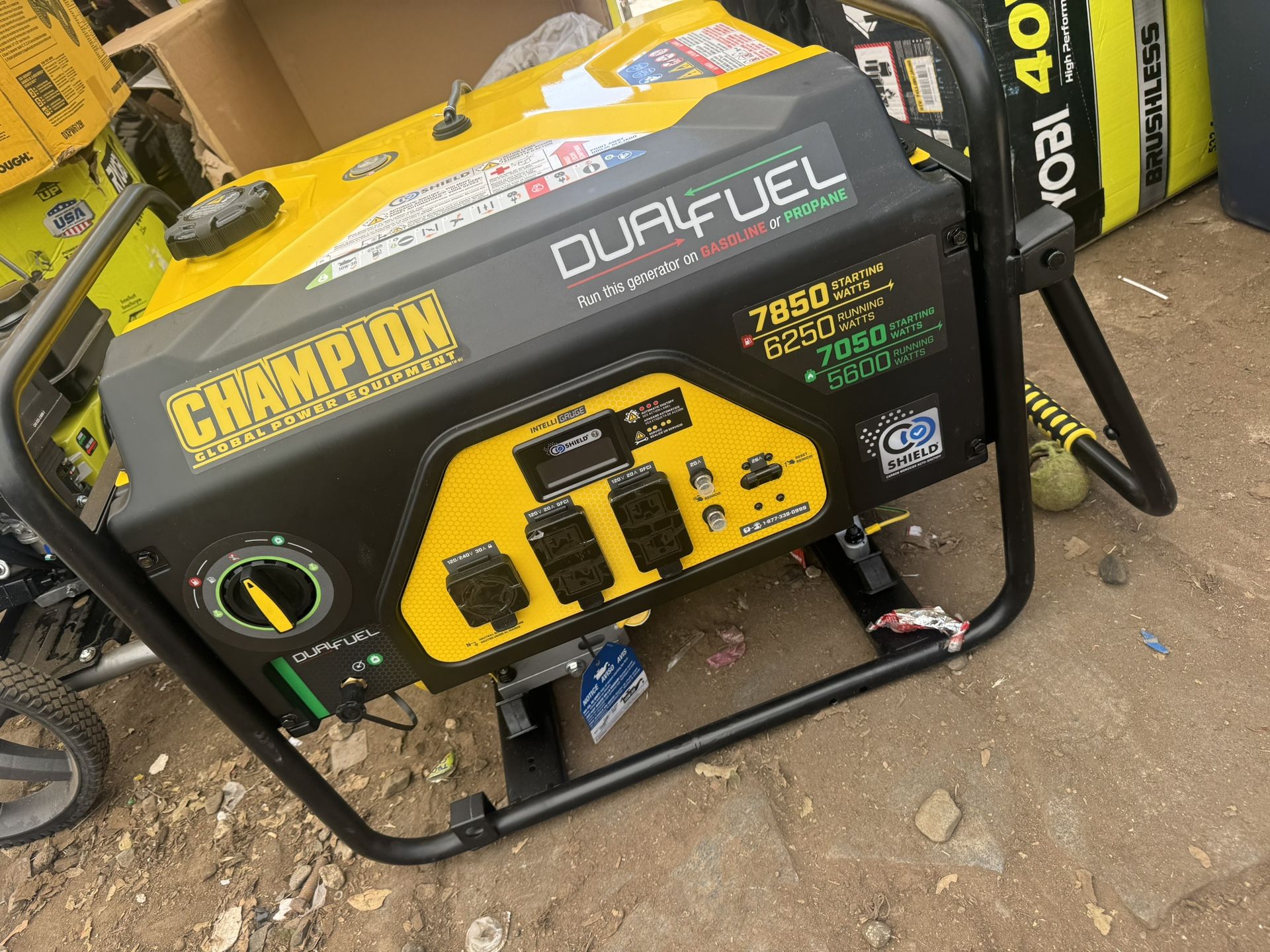 Champion Power Equipment 7850/6250Watt Gasoline and Propane Powered