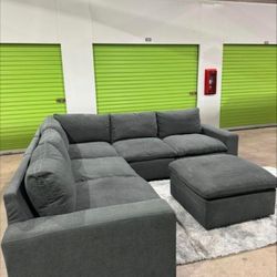 Sectional Couch 